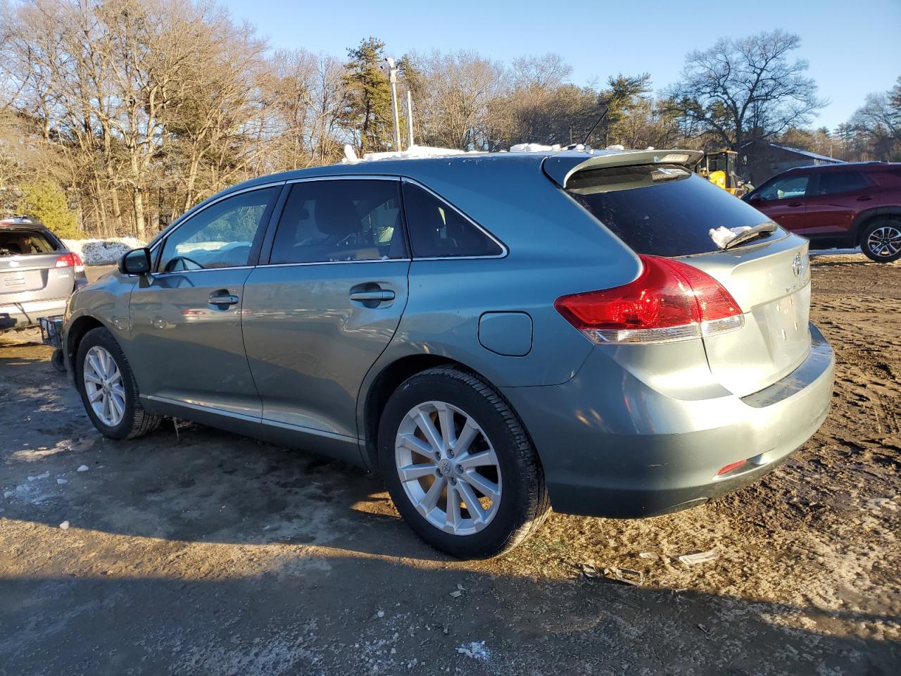 2010 Toyota Venza - Image 2