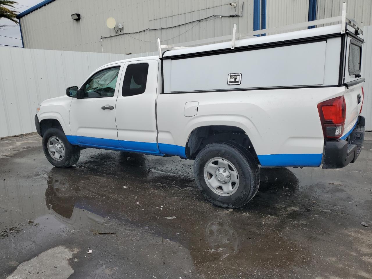 2022 Toyota Tacoma - Image 2