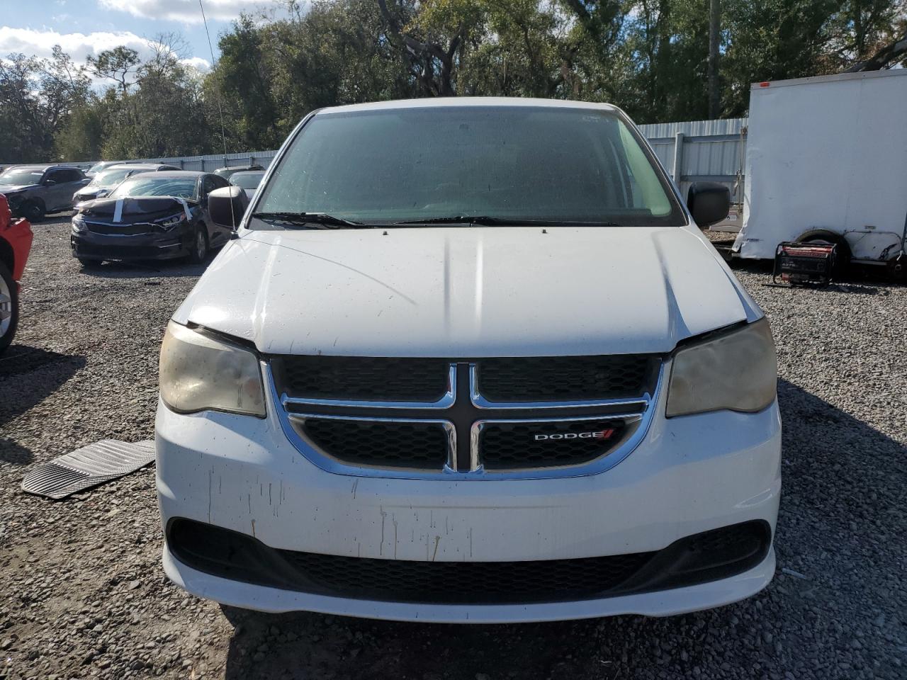 2014 Dodge Caravan - Image 5