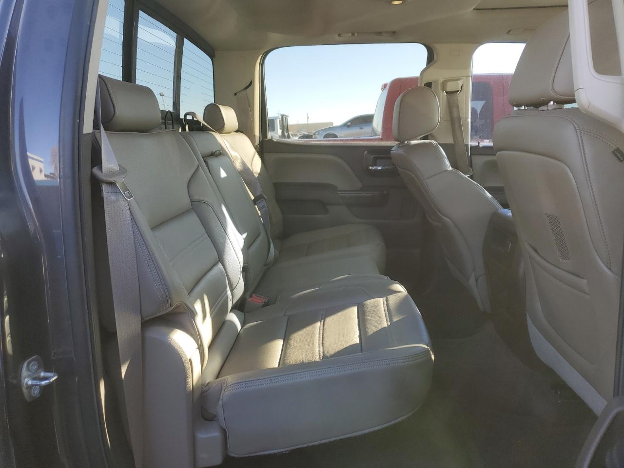 2015 GMC Sierra - Image 10