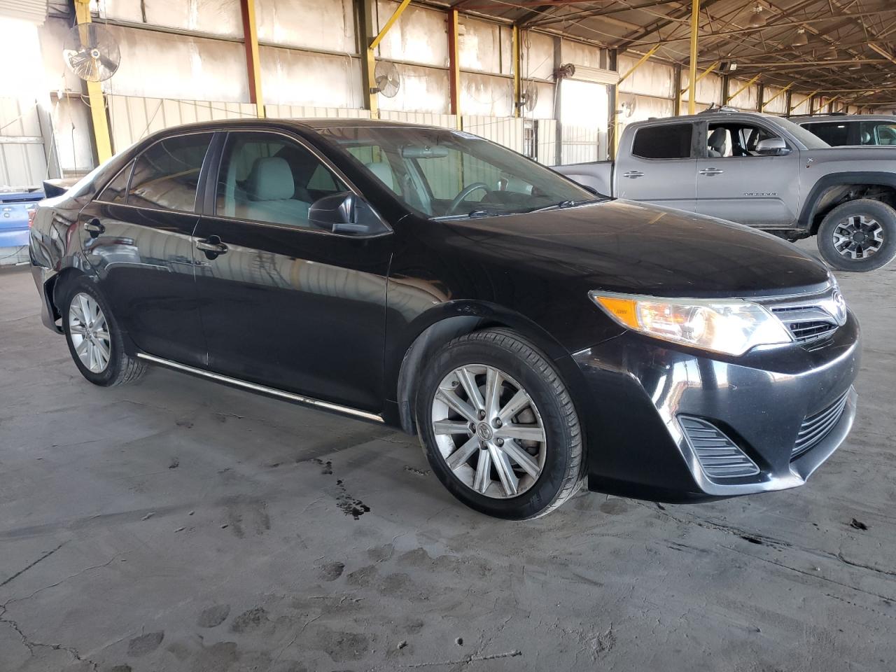 2012 Toyota Camry - Image 4