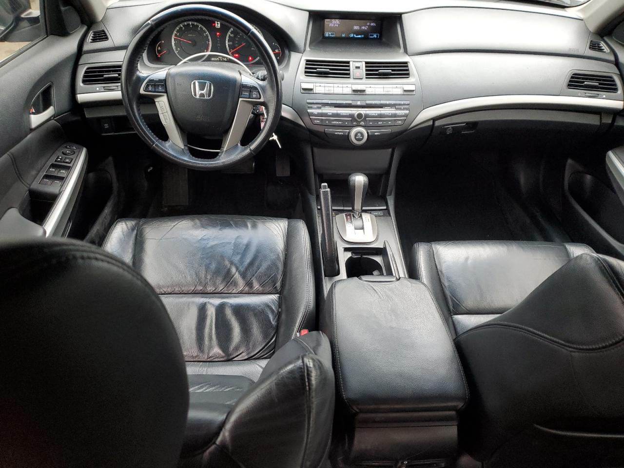 2010 Honda Accord - Image 8