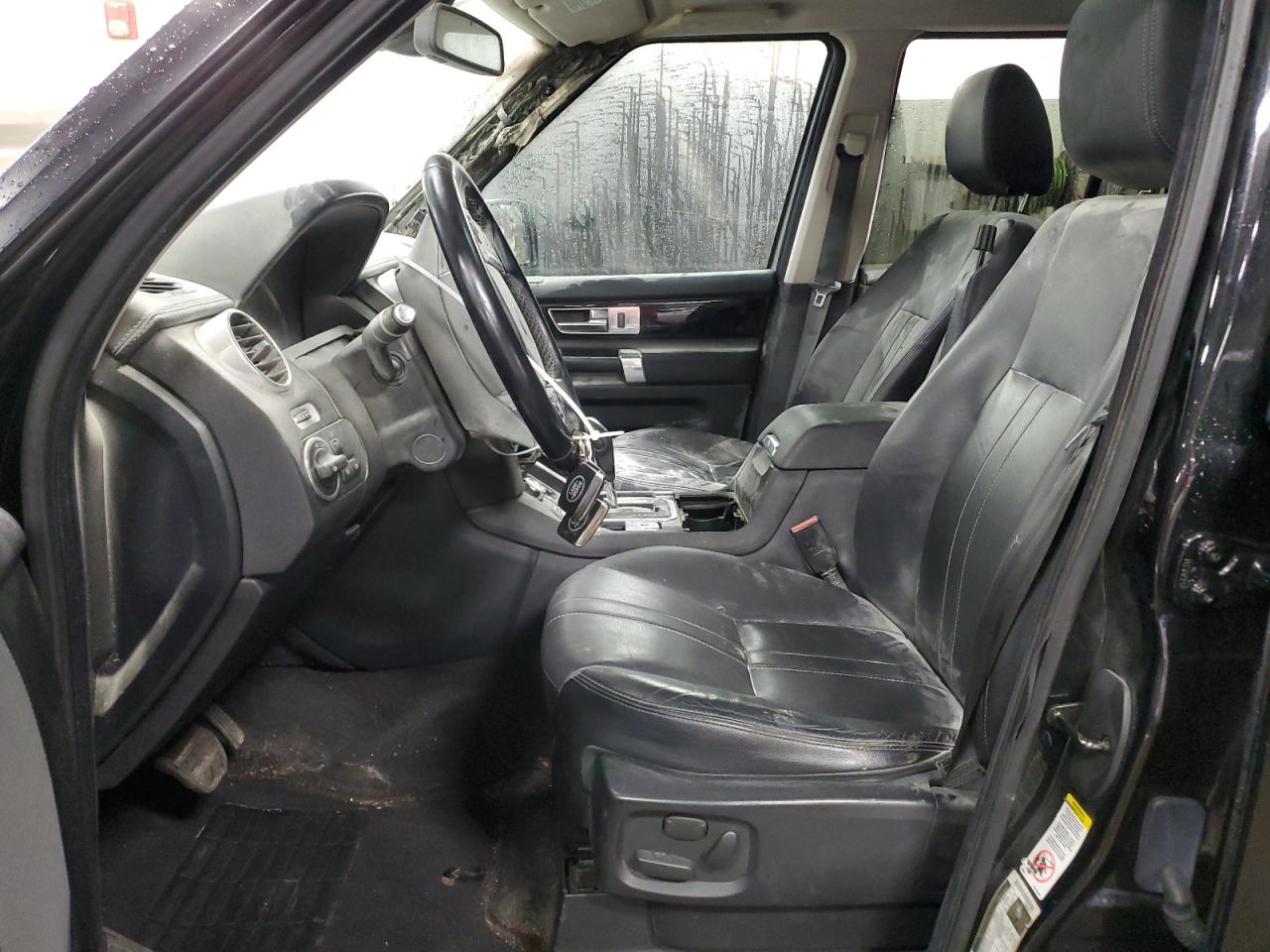 2013 Land Rover LR4 - Image 7