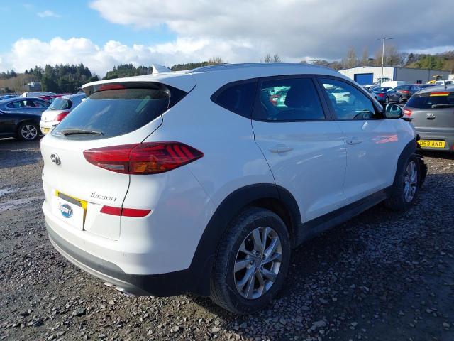 2019 HYUNDAI TUCSON SE