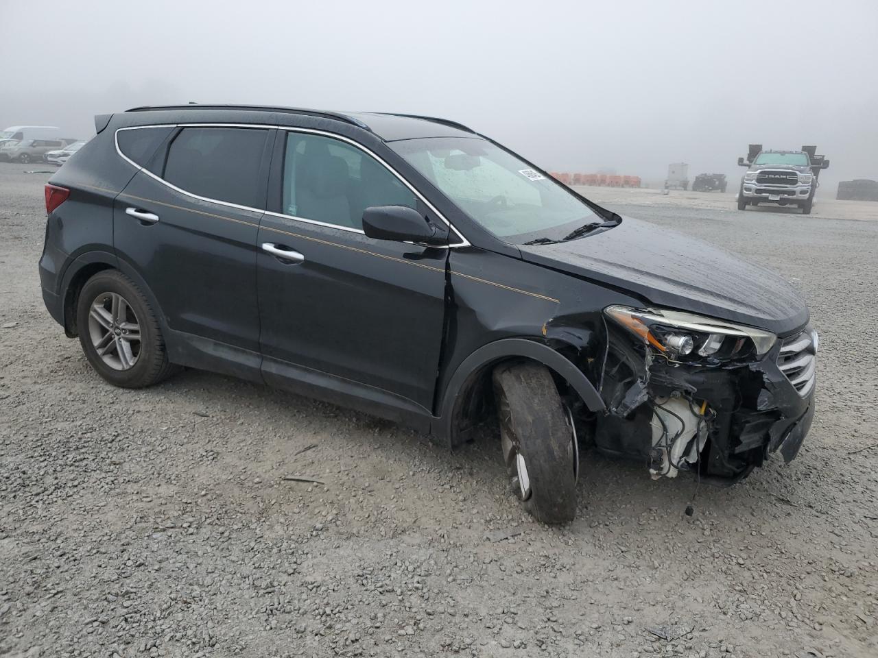 2017 Hyundai Santa Fe - Image 4