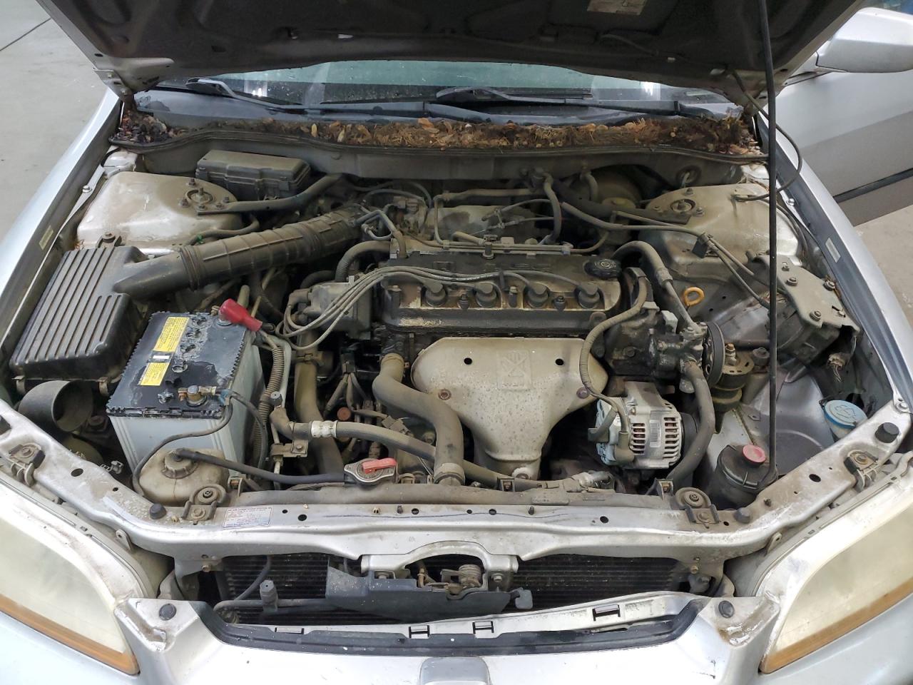 1999 Honda Accord - Image 11