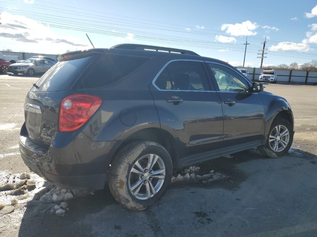 2015 Chevrolet Equinox - Image 3