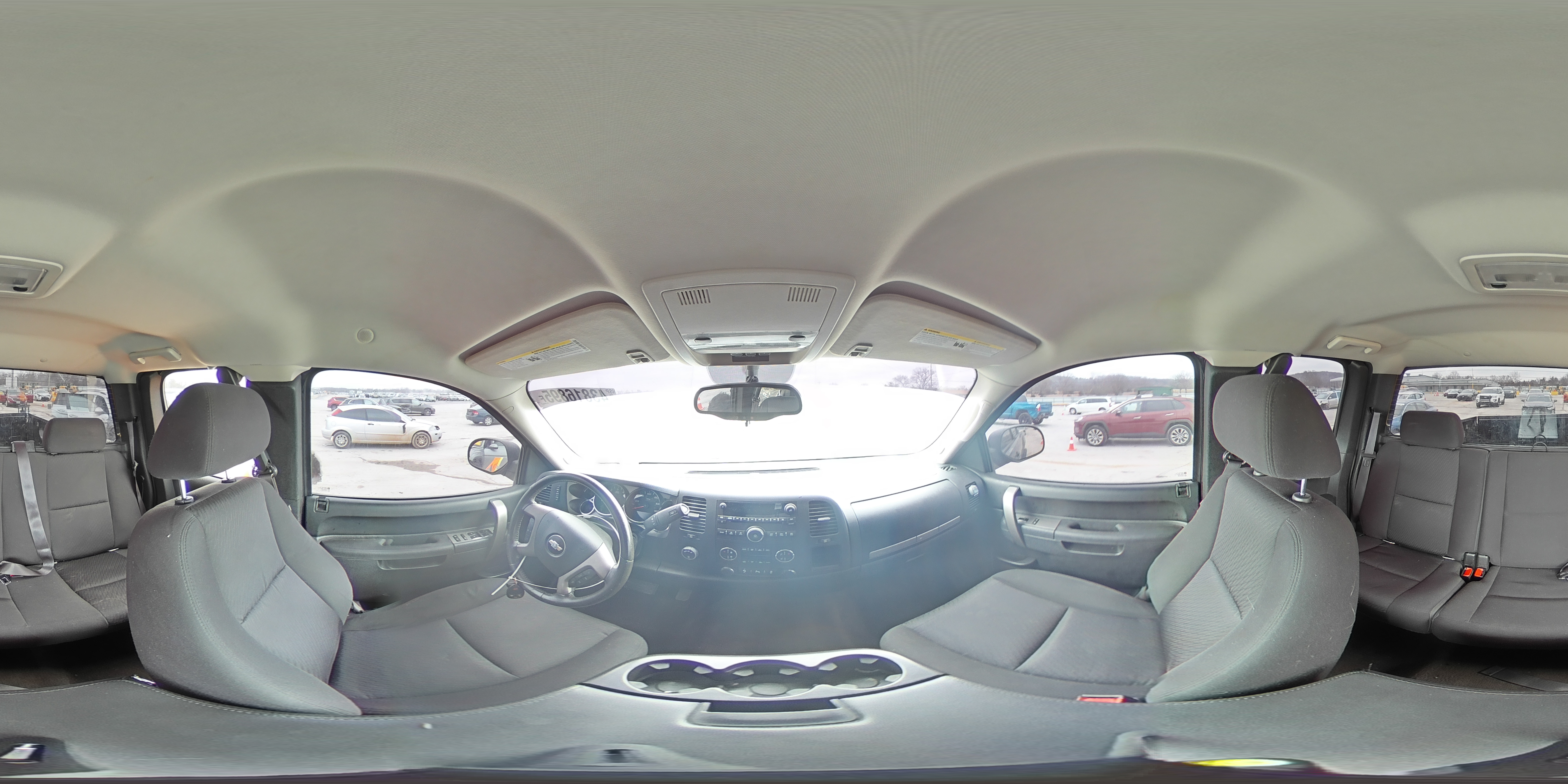 2013 Chevrolet Silverado - Image 13