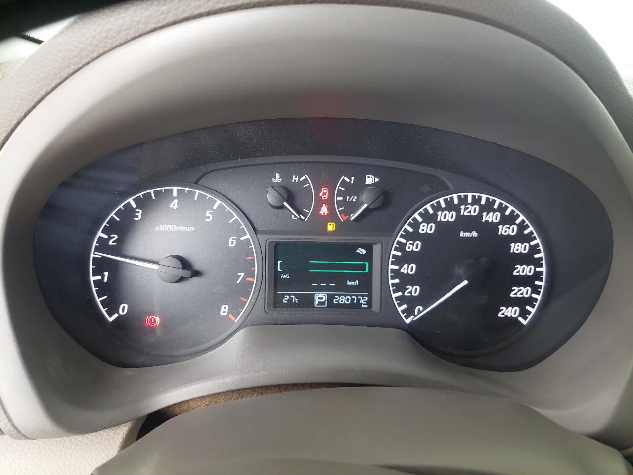 MNTBC2C94E6005253 - 2014 Nissan Tiida - #45250785