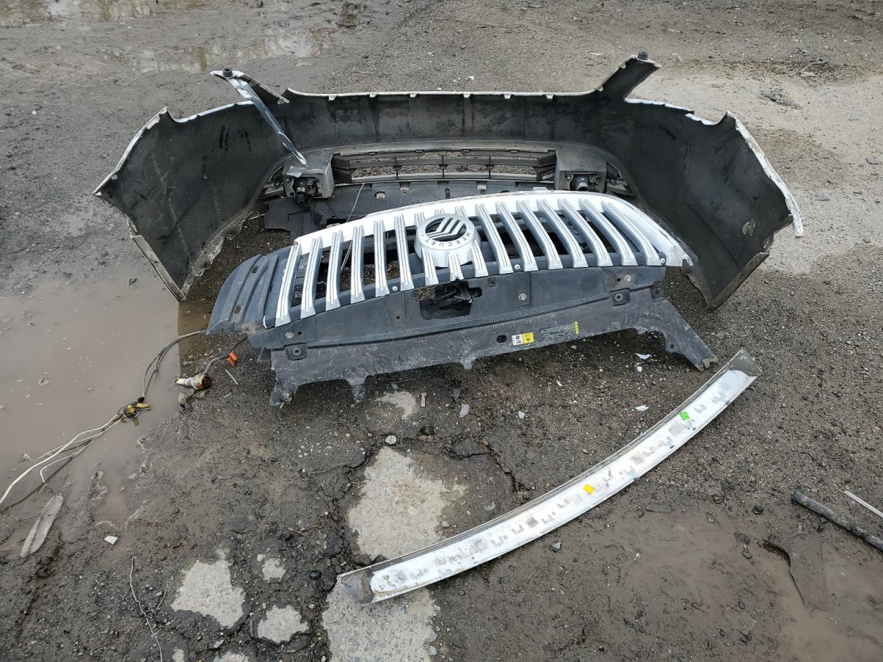 2011 Ford Fusion - Image 14