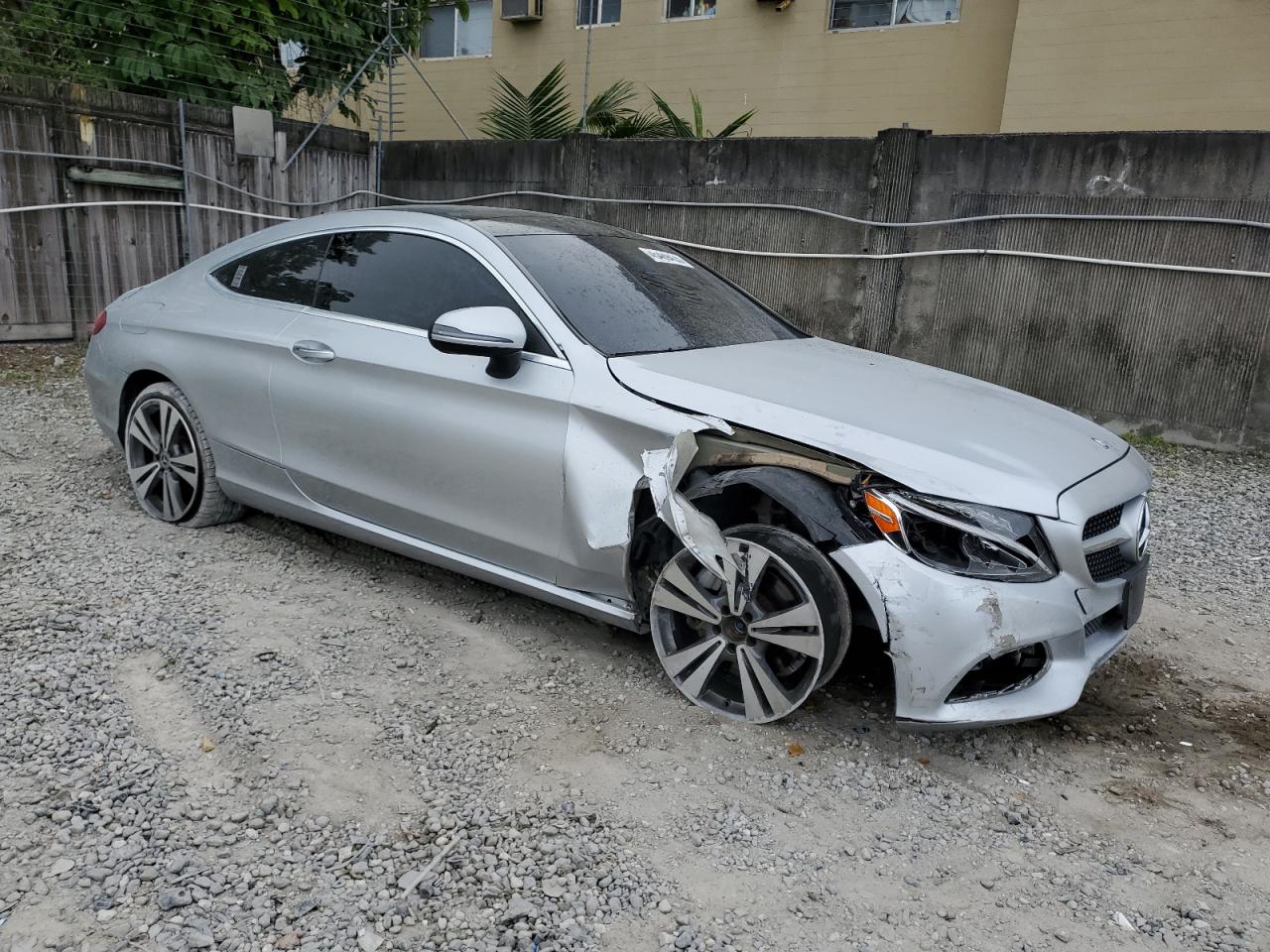 2017 Mercedes-Benz C-klasse - Image 4