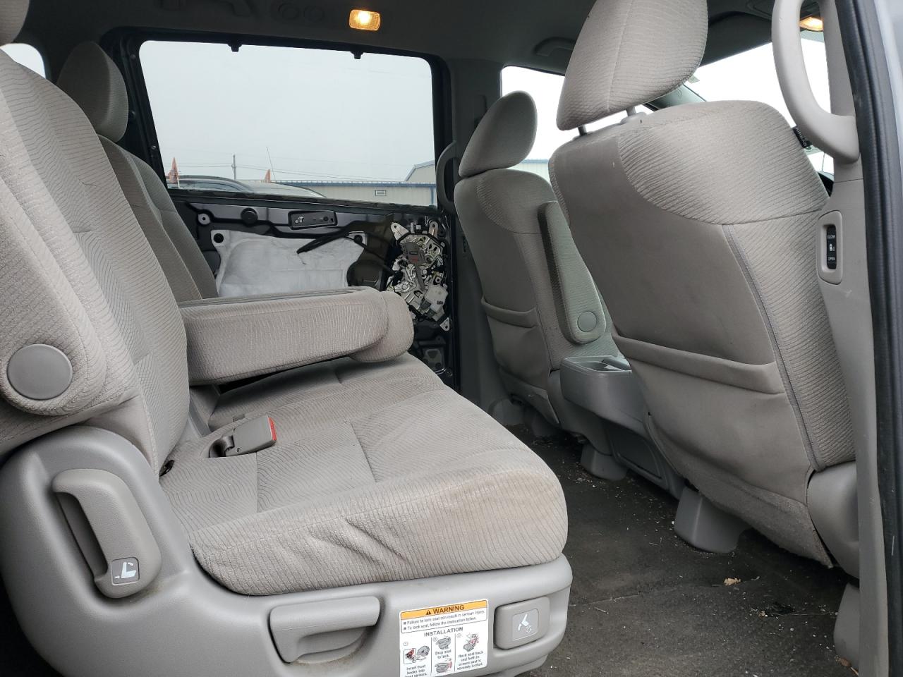 2013 Honda Odyssey - Image 11