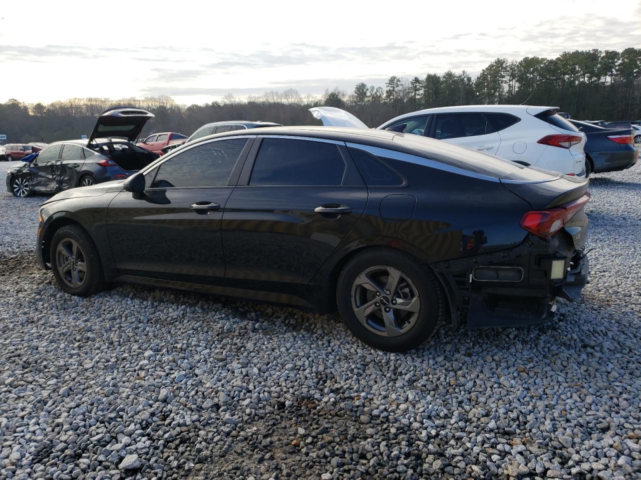 2023 Kia K5 - Image 2