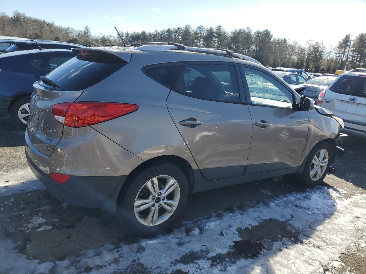 2013 Hyundai Tucson - Image 3