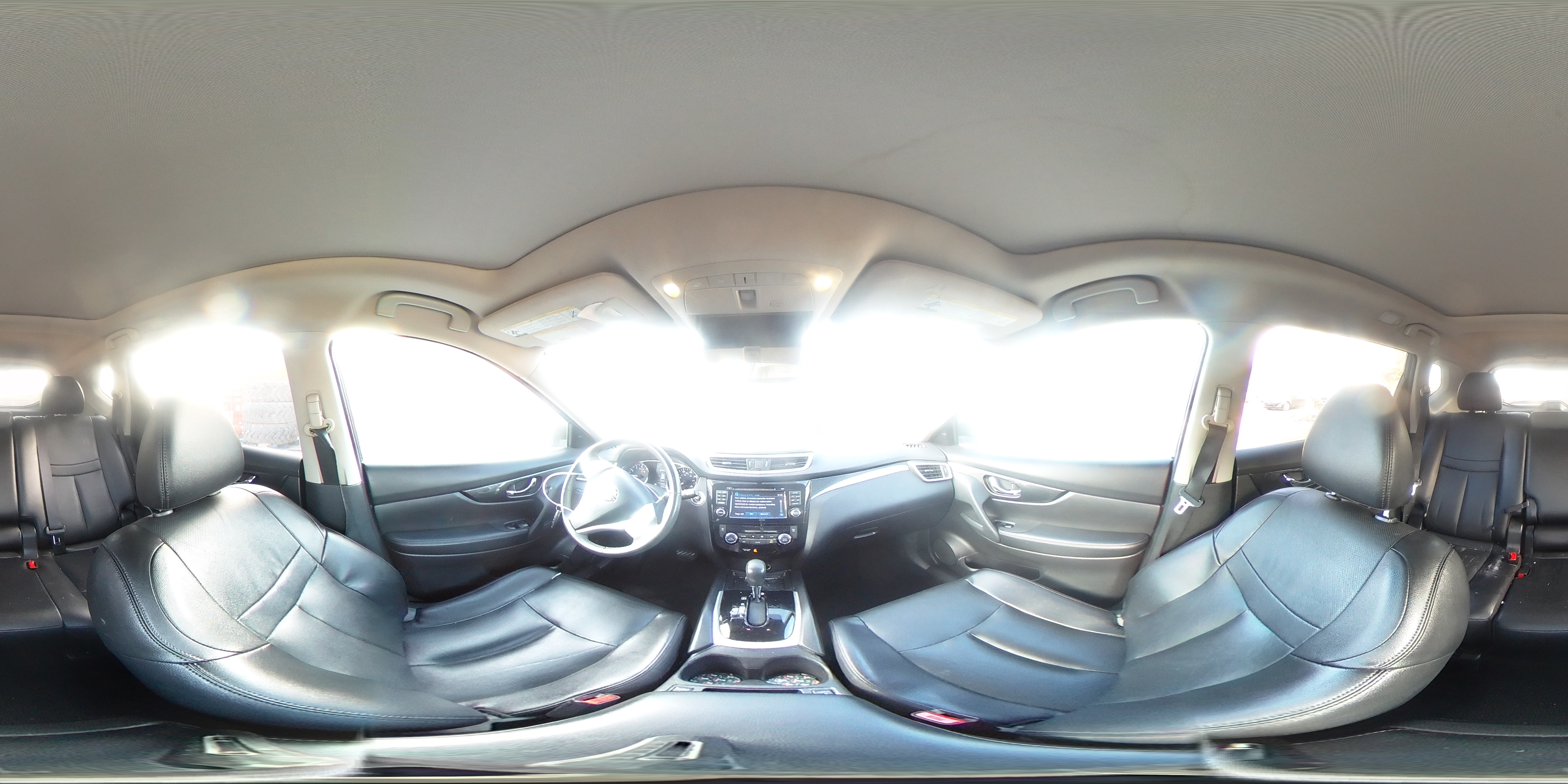 2016 Nissan Rogue - Image 14