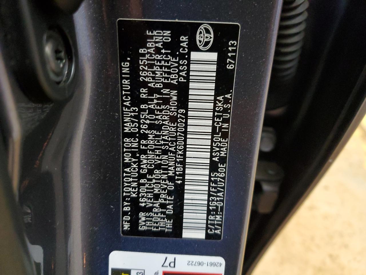2013 Toyota Camry - Image 12