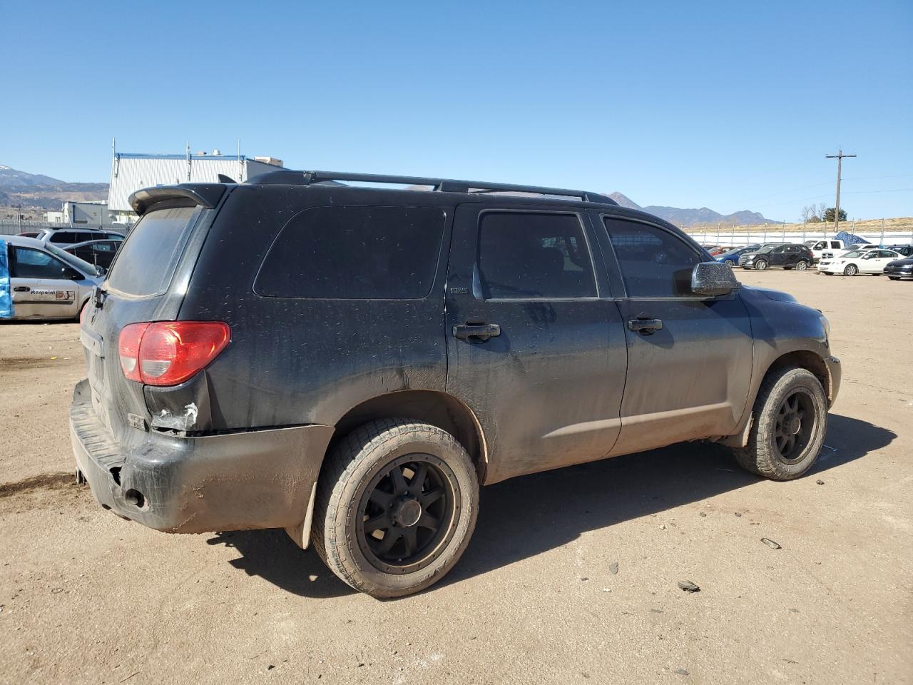 2011 Toyota Sequoia - Image 3