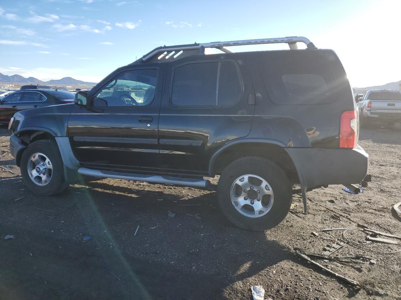2001 Nissan XTerra - Image 2