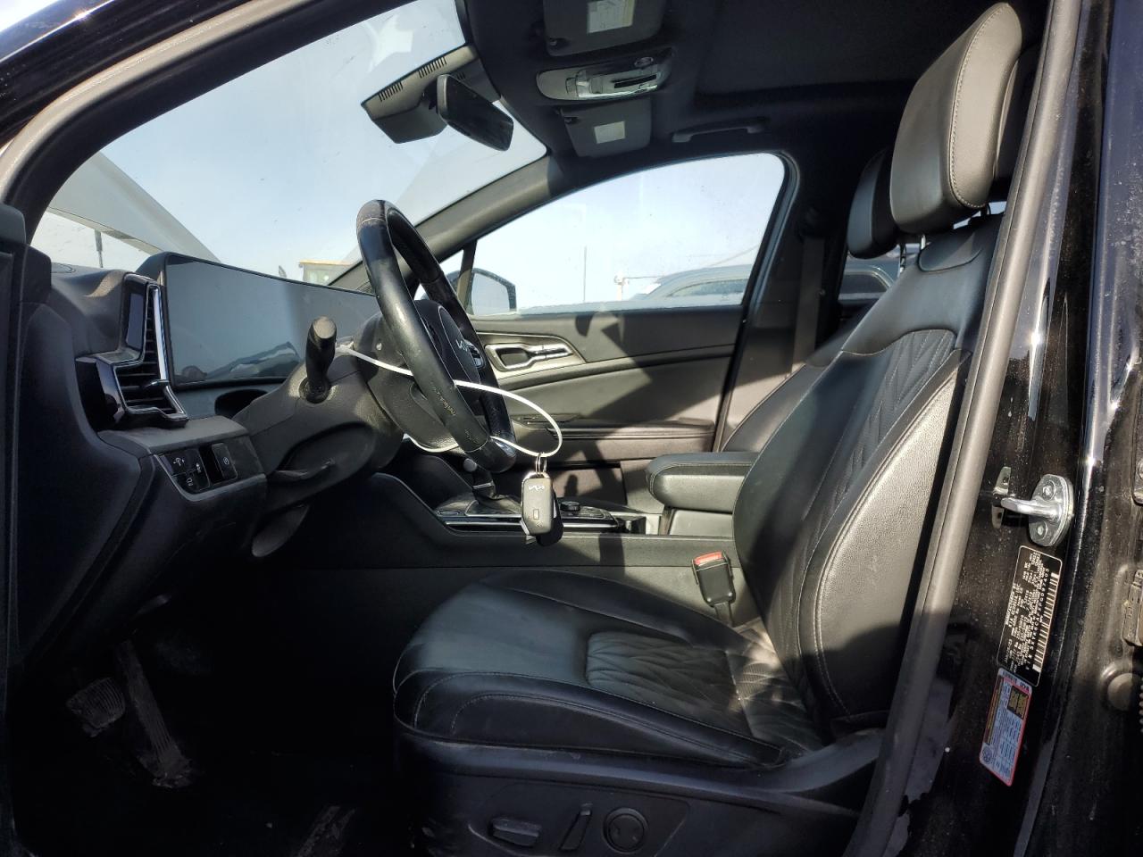 2023 Kia Sportage - Image 7