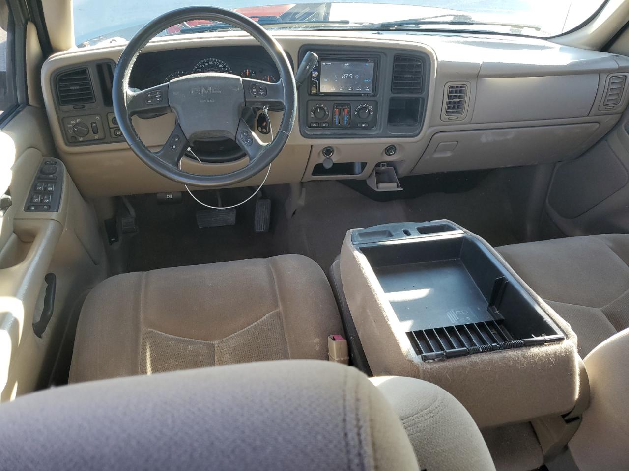 2005 GMC Sierra - Image 8