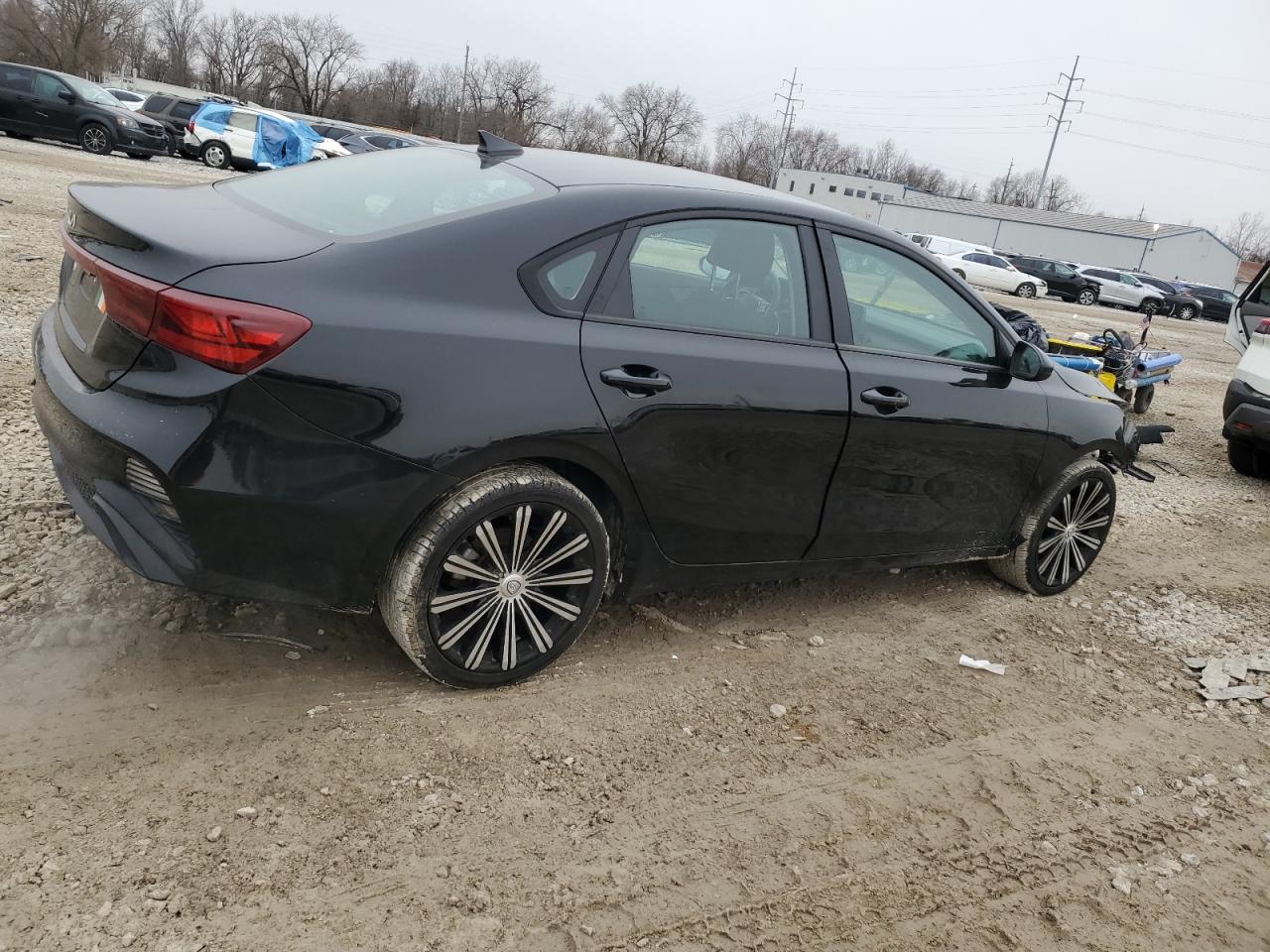 2023 Kia Forte - Image 3