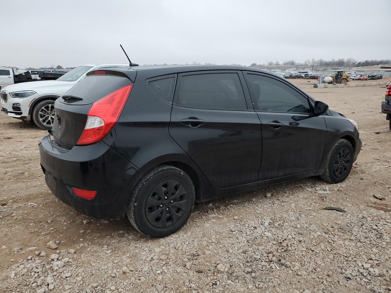 2017 Hyundai Accent - Image 3