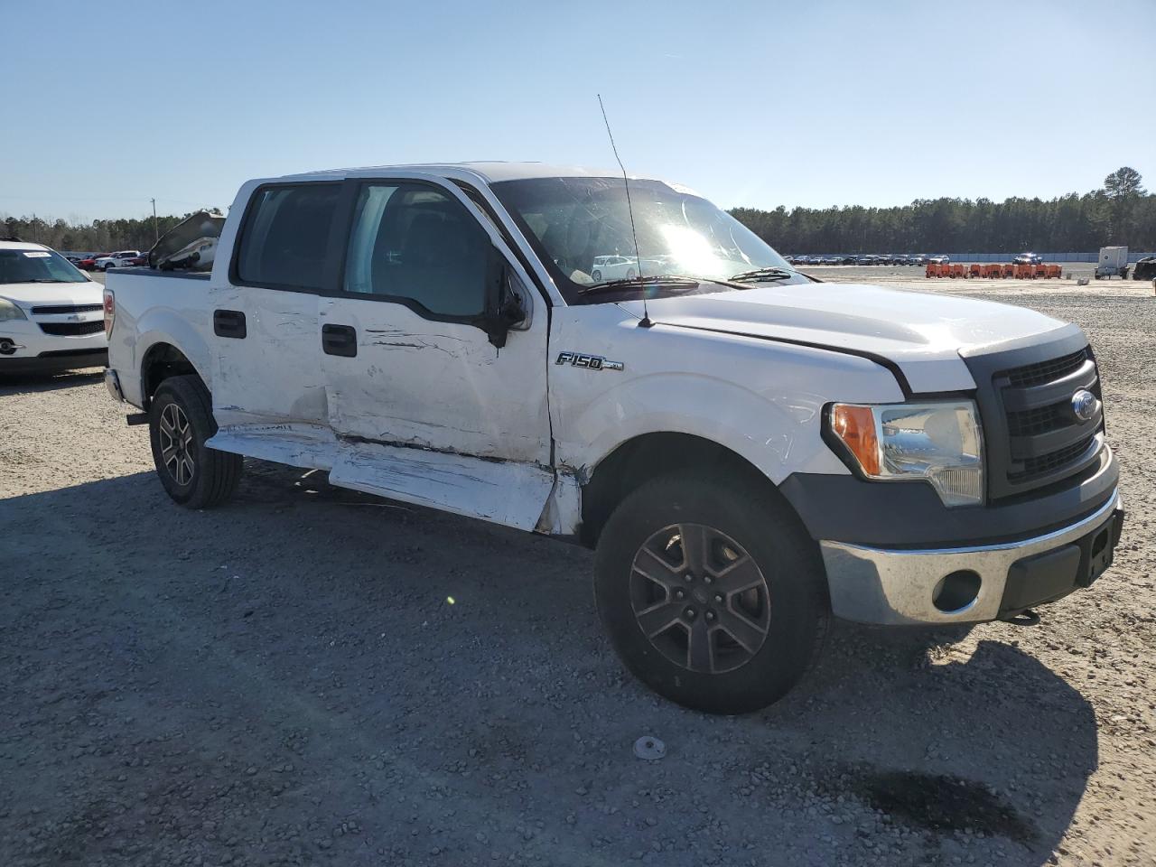 2014 Ford F-150 - Image 4
