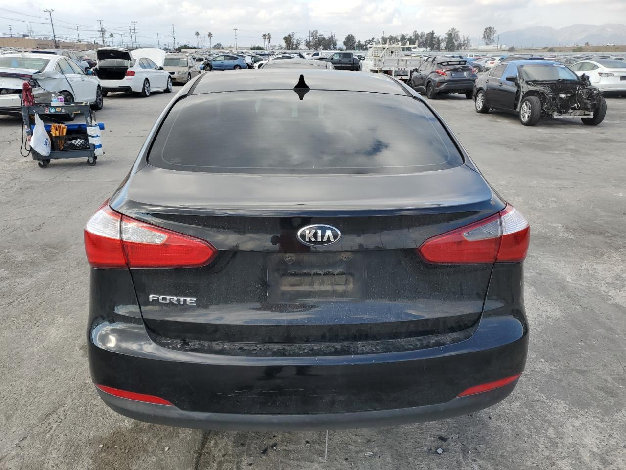2014 Kia Forte - Image 6