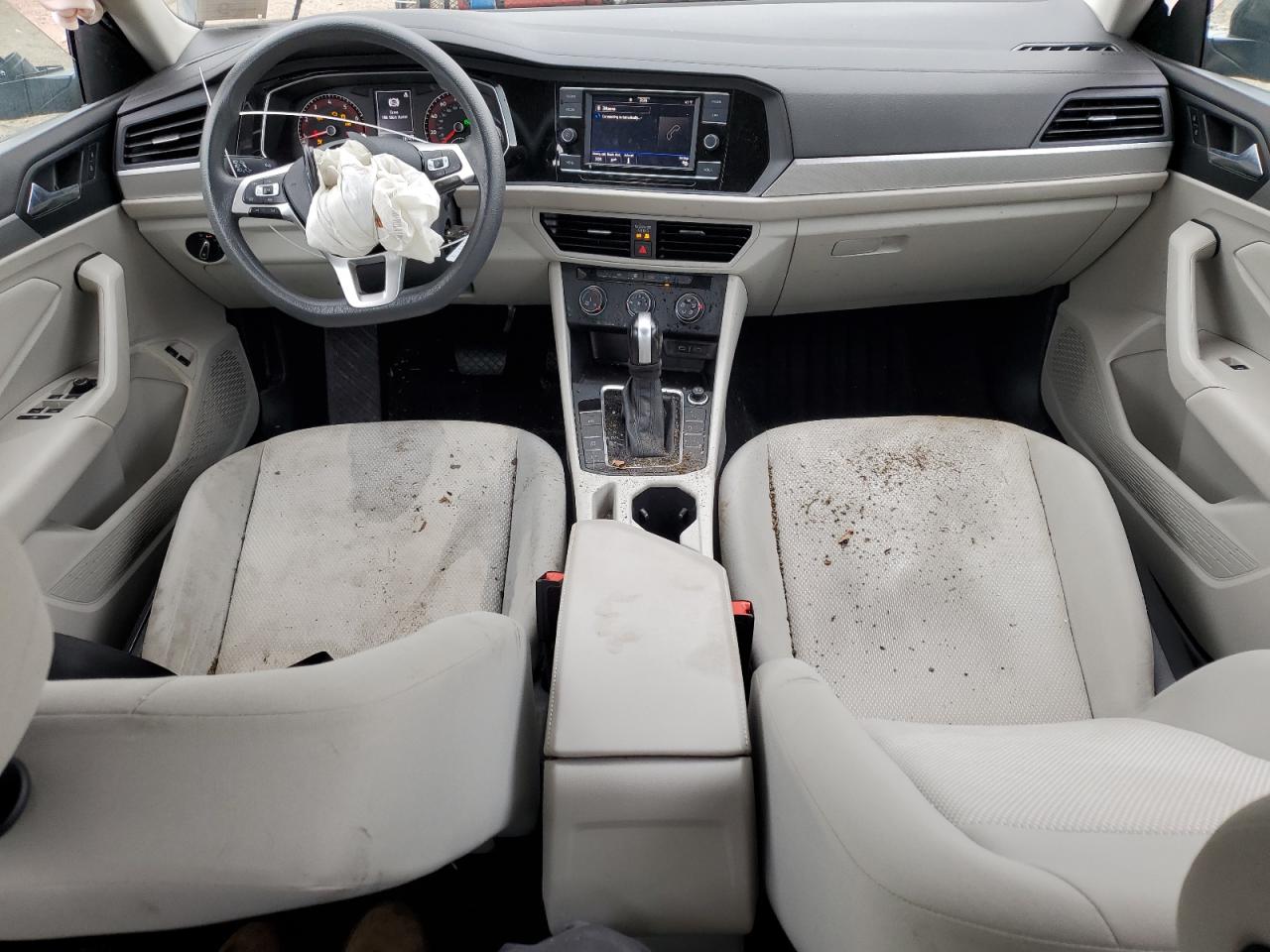 2021 Volkswagen Jetta - Image 8
