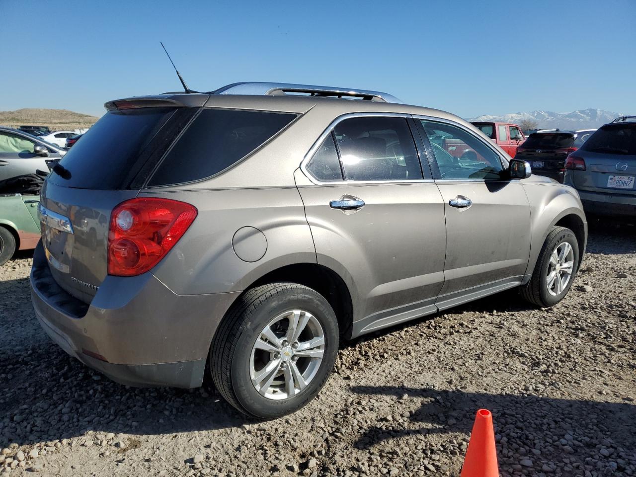 2011 Chevrolet Equinox - Image 3