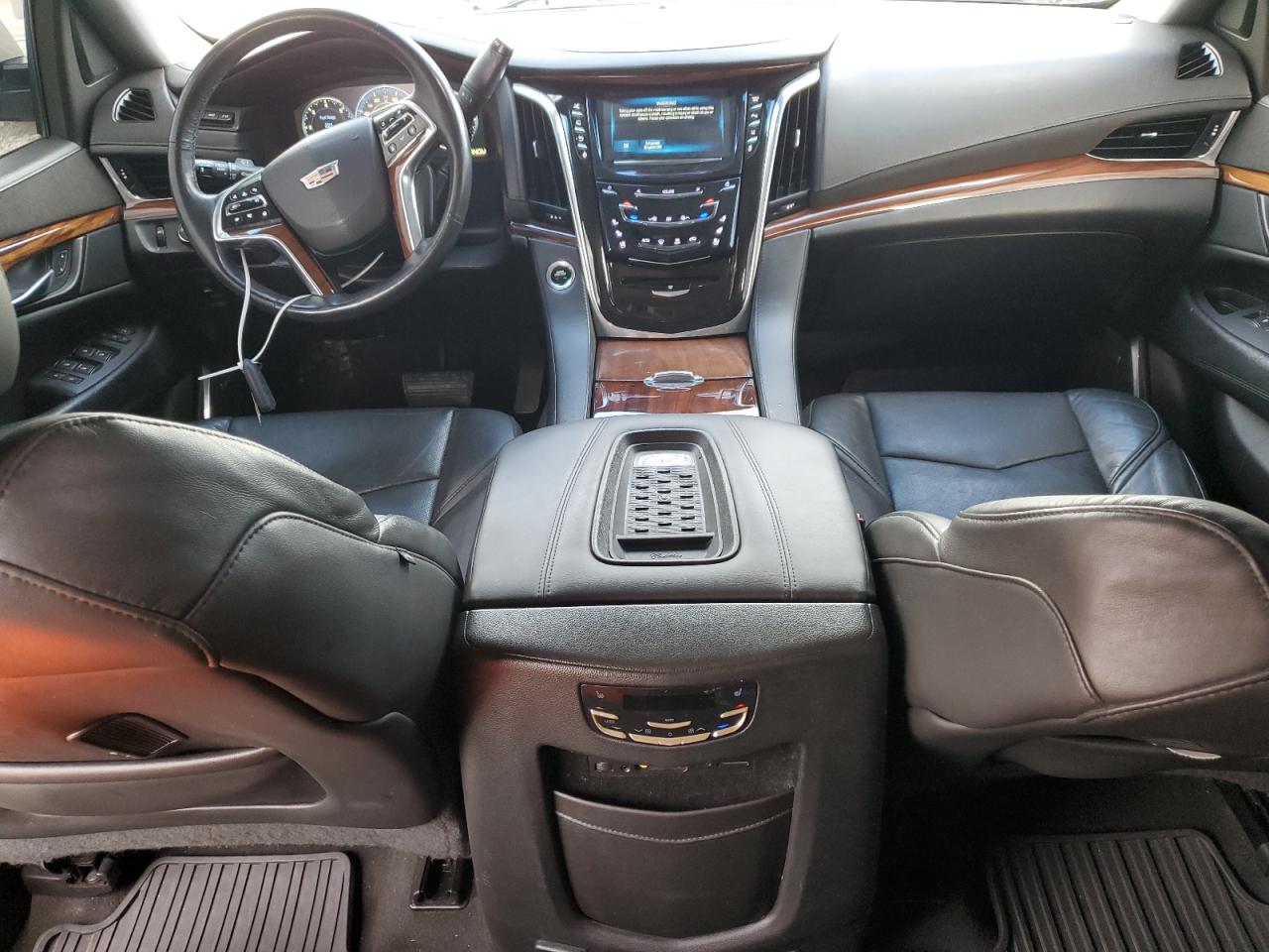 2015 Cadillac Escalade - Image 8