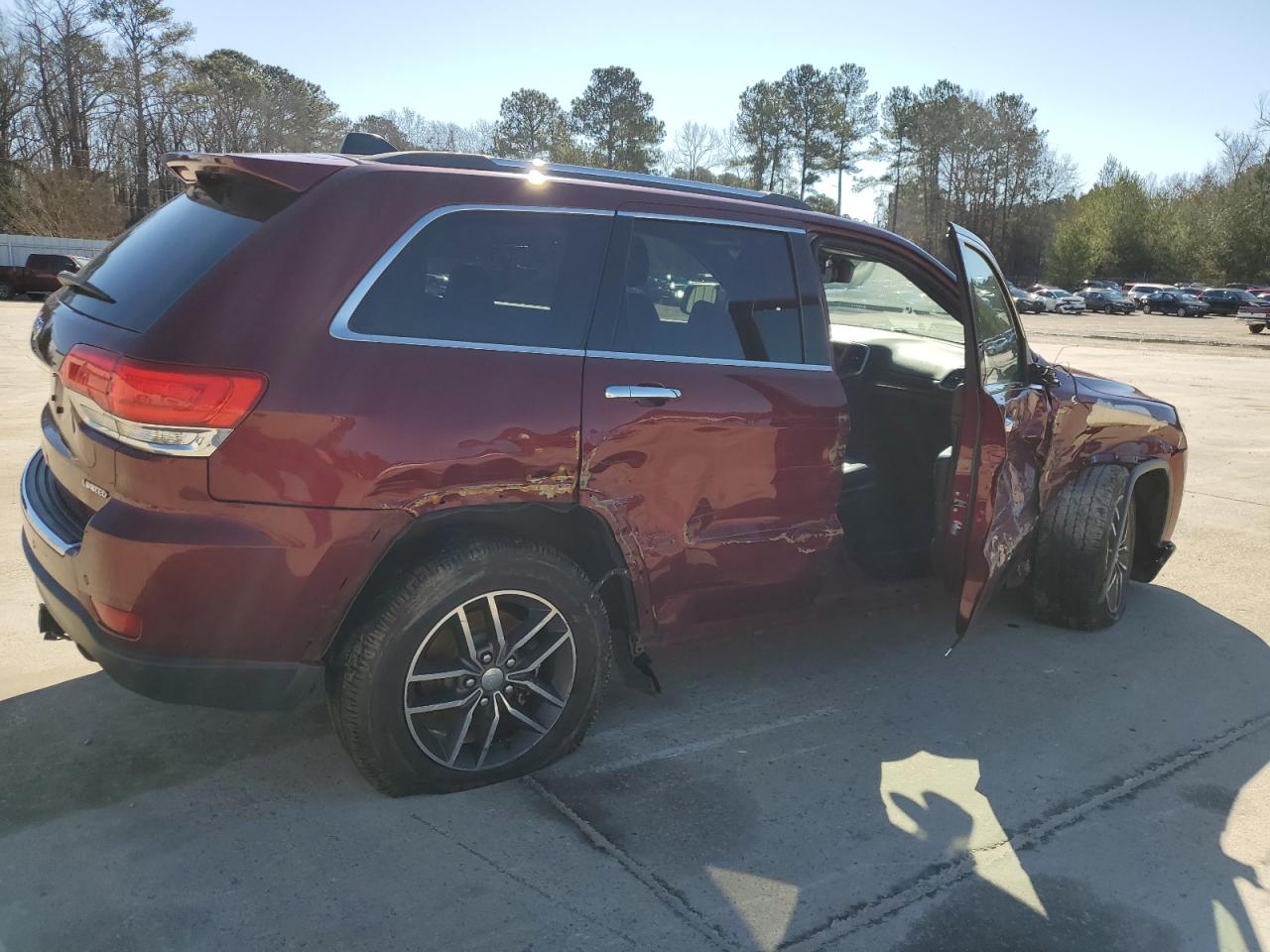 2018 Jeep Grand Cherokee - Image 3