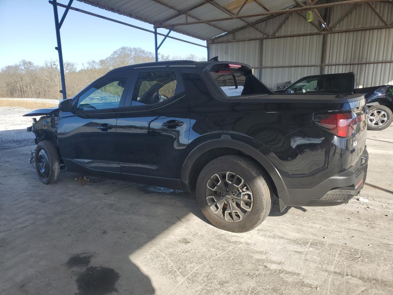 2023 Hyundai Santa Cruz - Image 2