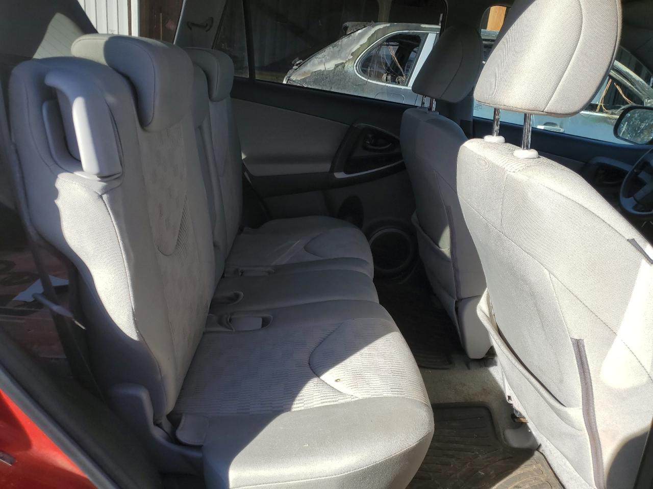 2011 Toyota RAV 4 - Image 11
