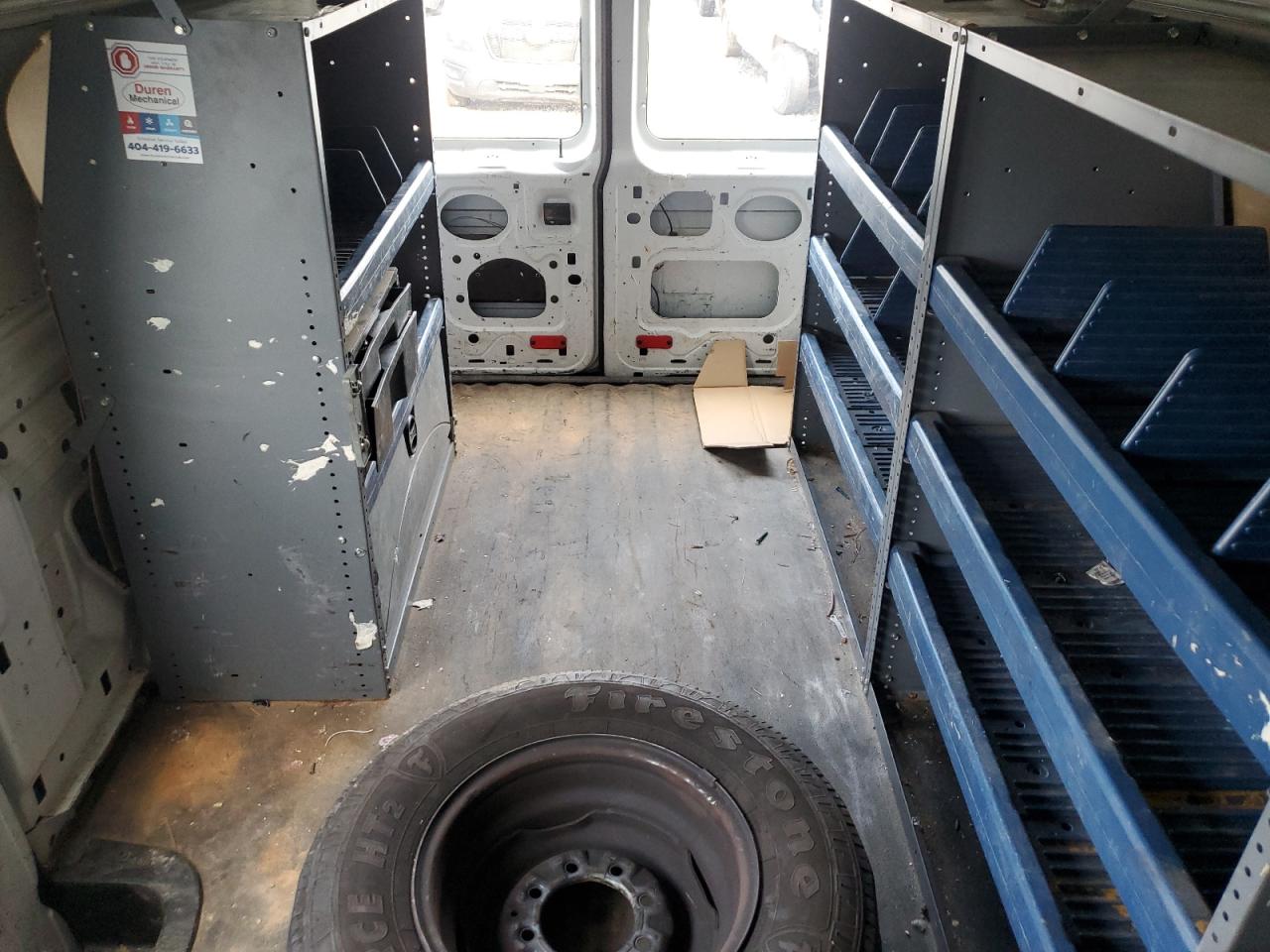 2011 Ford Econoline - Image 10