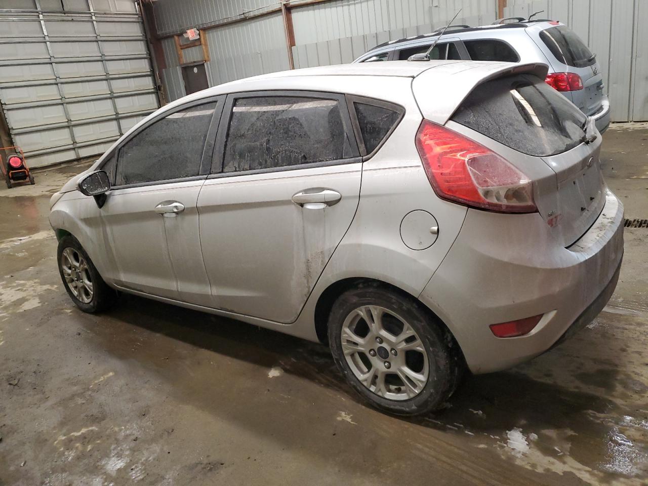 2015 Ford Fiesta - Image 2