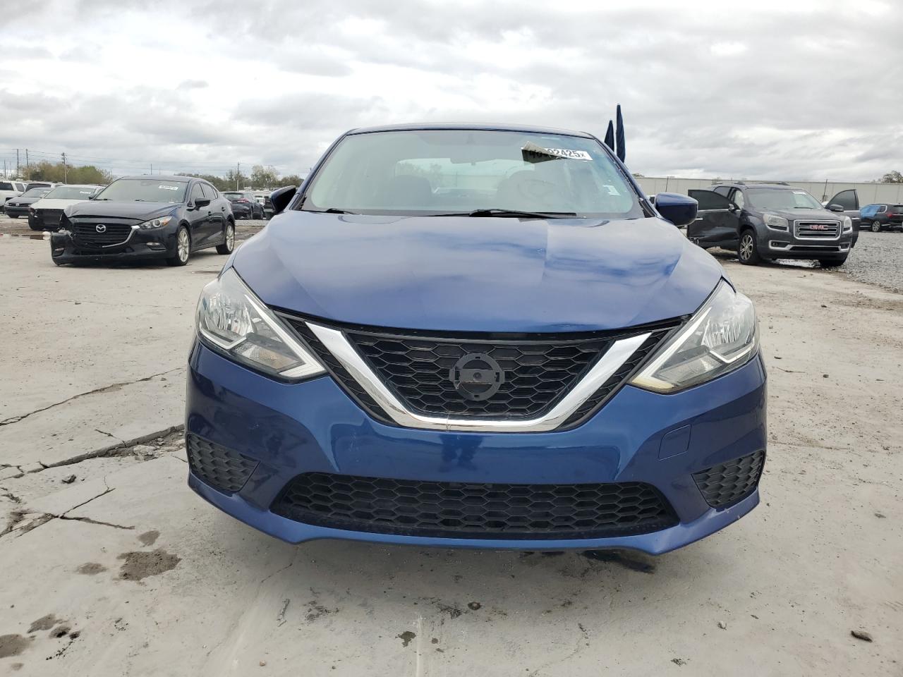 2017 Nissan Sentra - Image 5