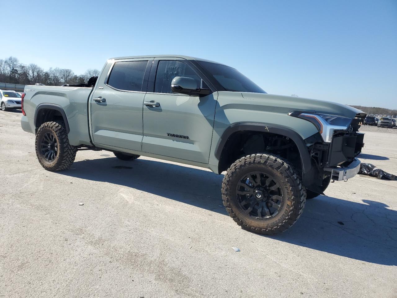 2022 Toyota Tundra - Image 4