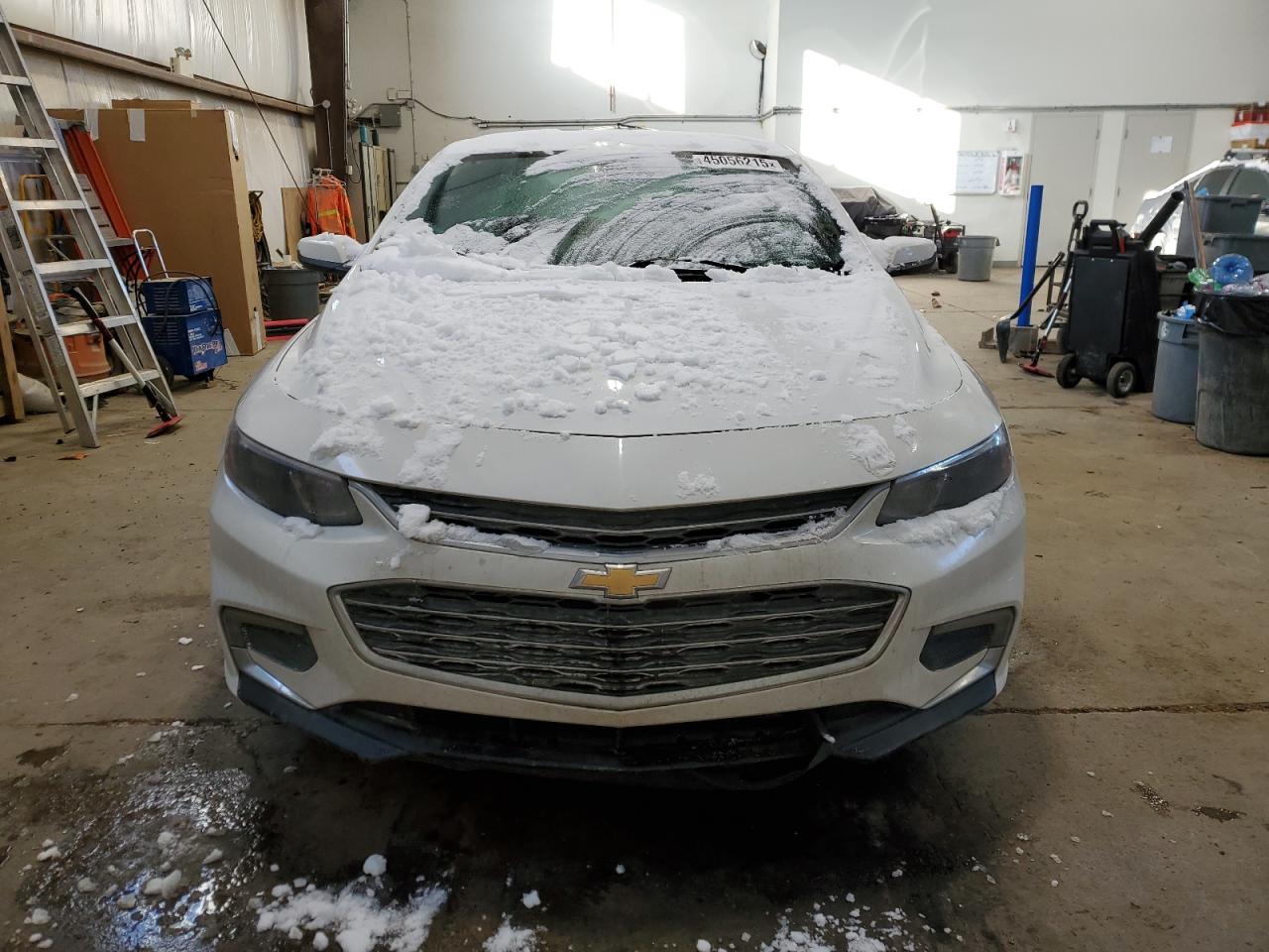 2016 Chevrolet Malibu - Image 5