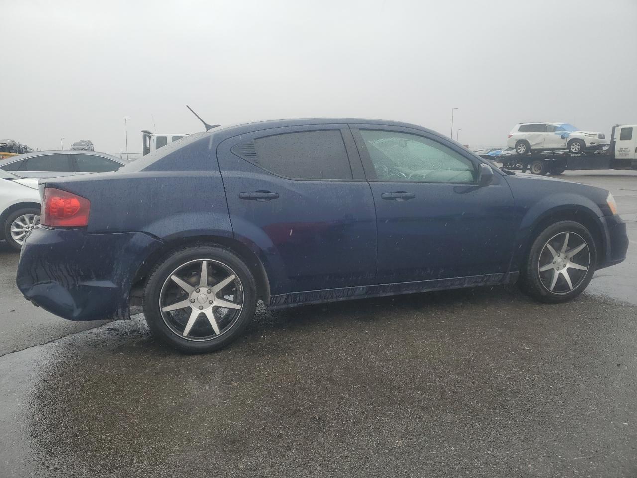 2013 Dodge Avenger - Image 3