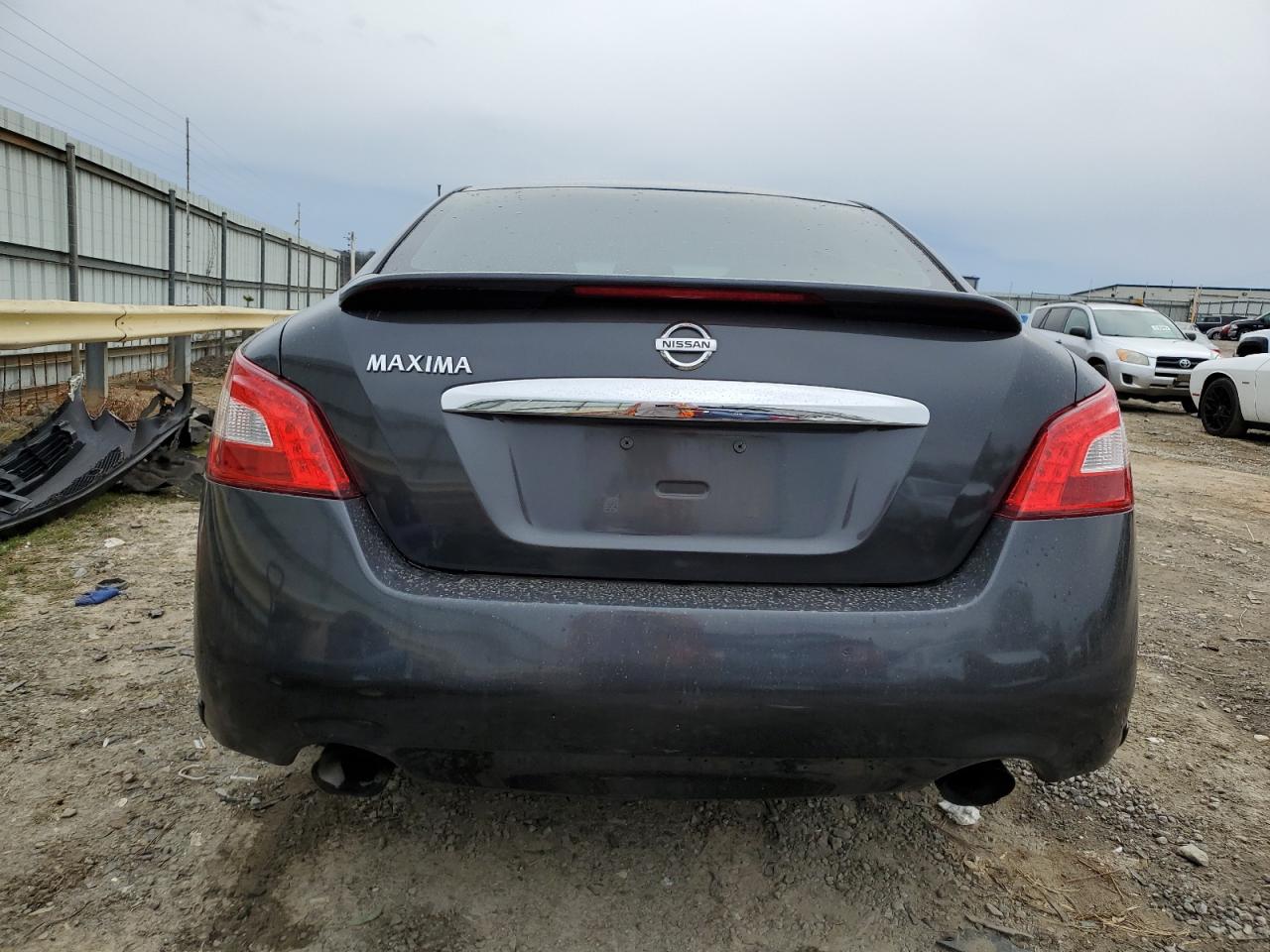 2009 Nissan Maxima - Image 6