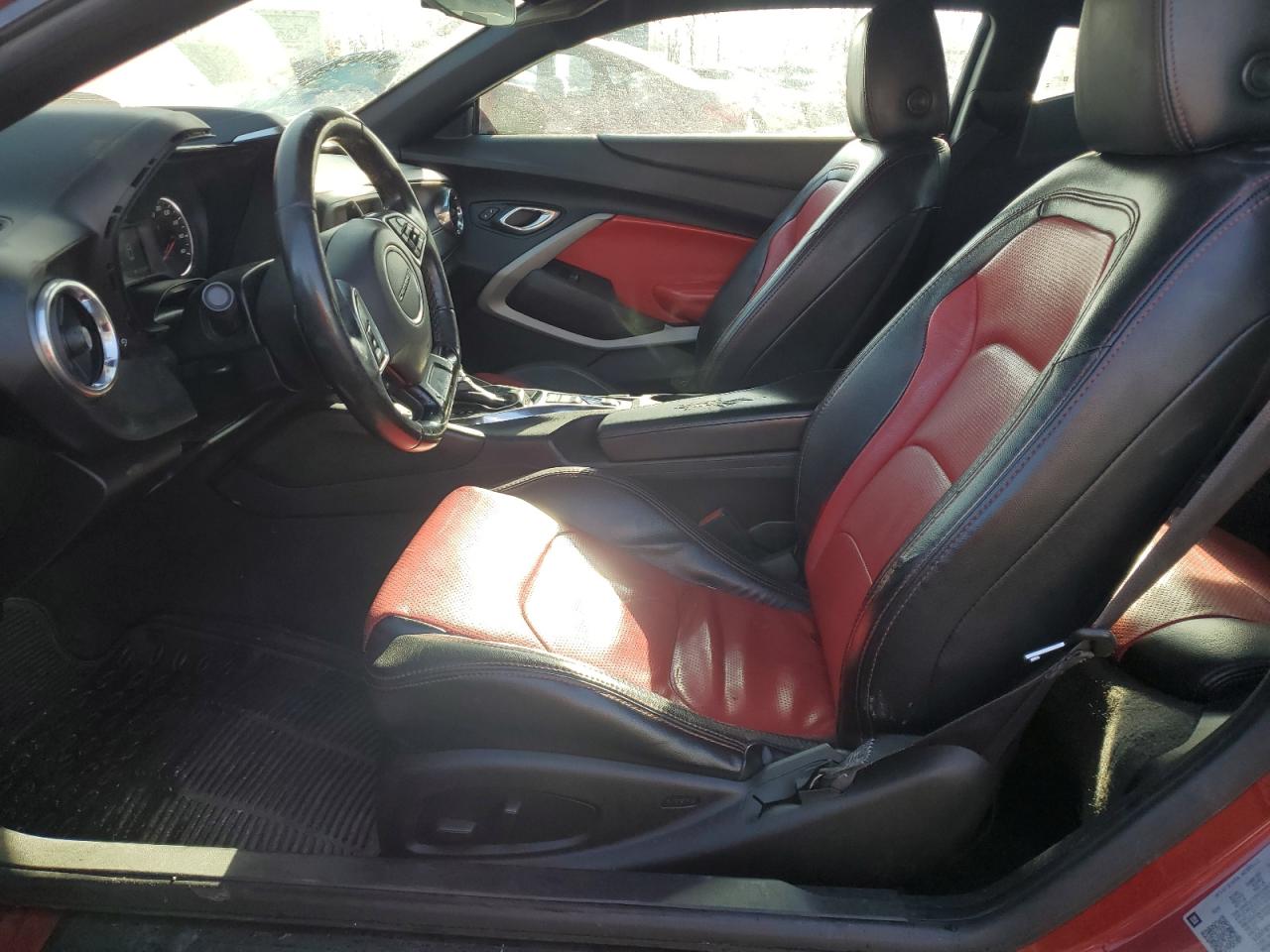 2018 Chevrolet Camaro - Image 7