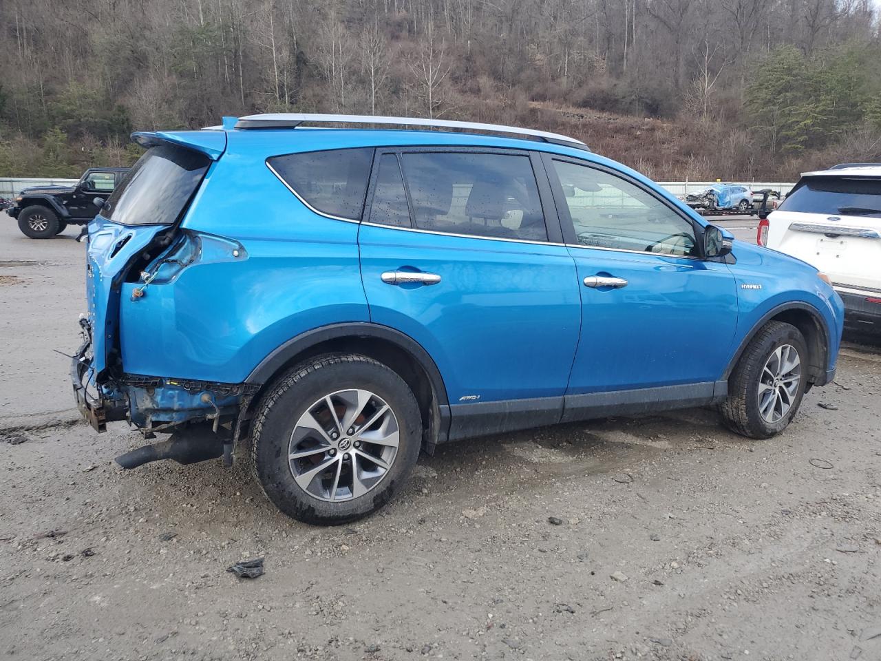 2017 Toyota RAV 4 - Image 3