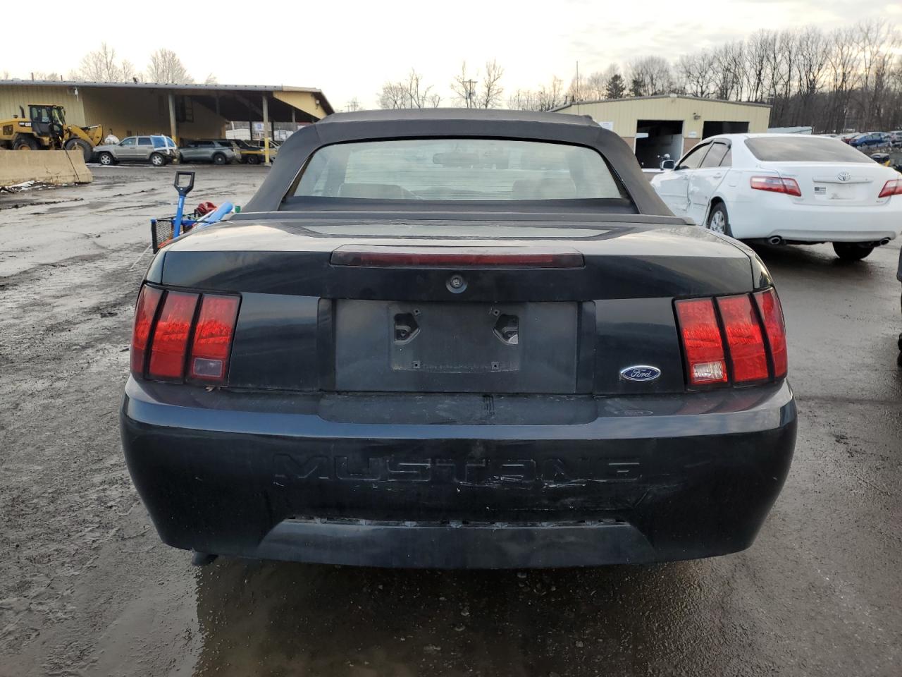 2000 Ford Mustang - Image 6