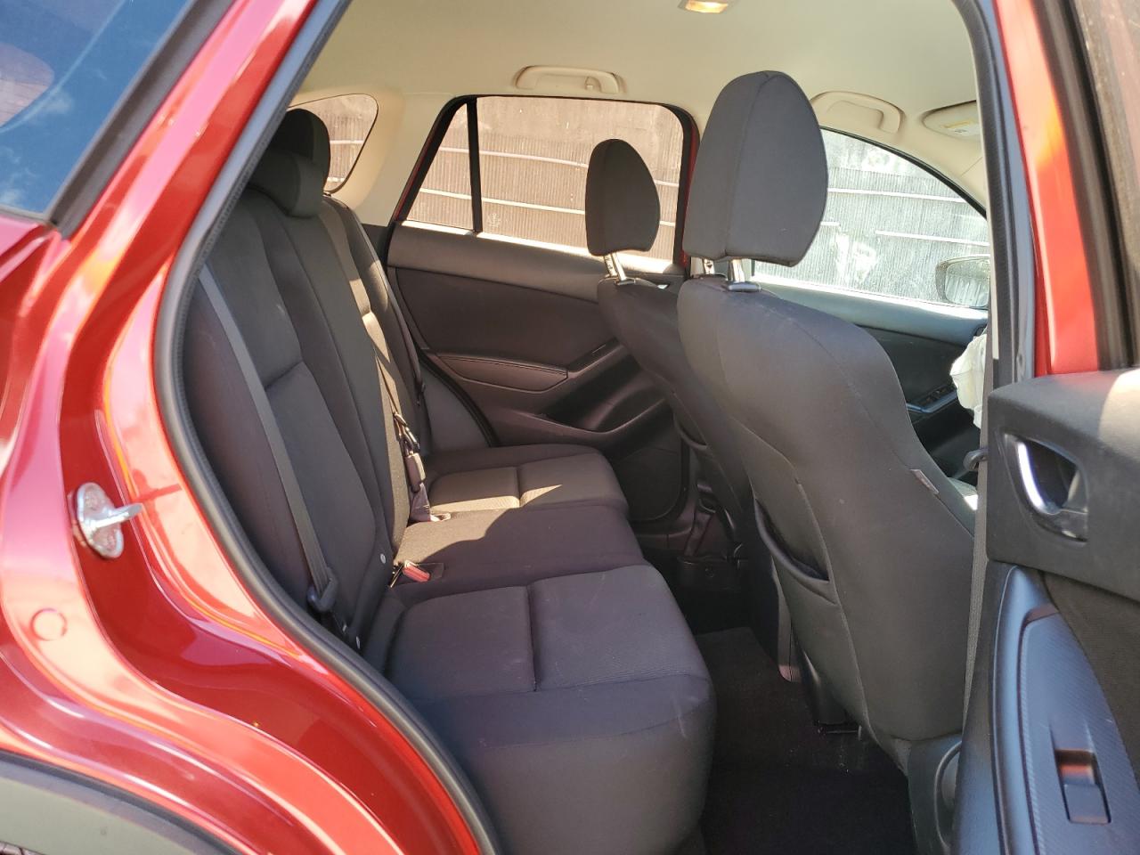 2016 Mazda CX-5 - Image 11