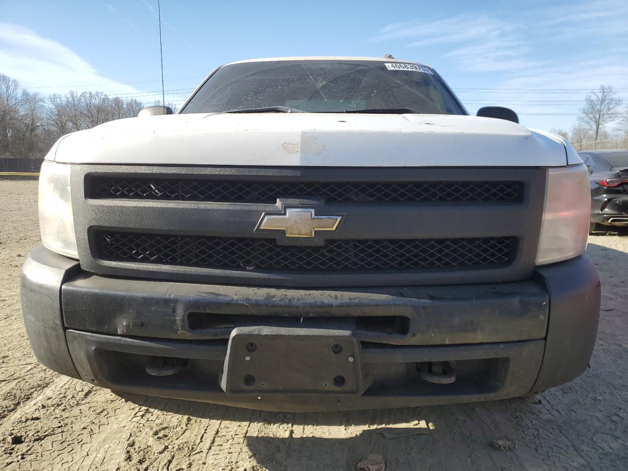 2009 Chevrolet Silverado - Image 5