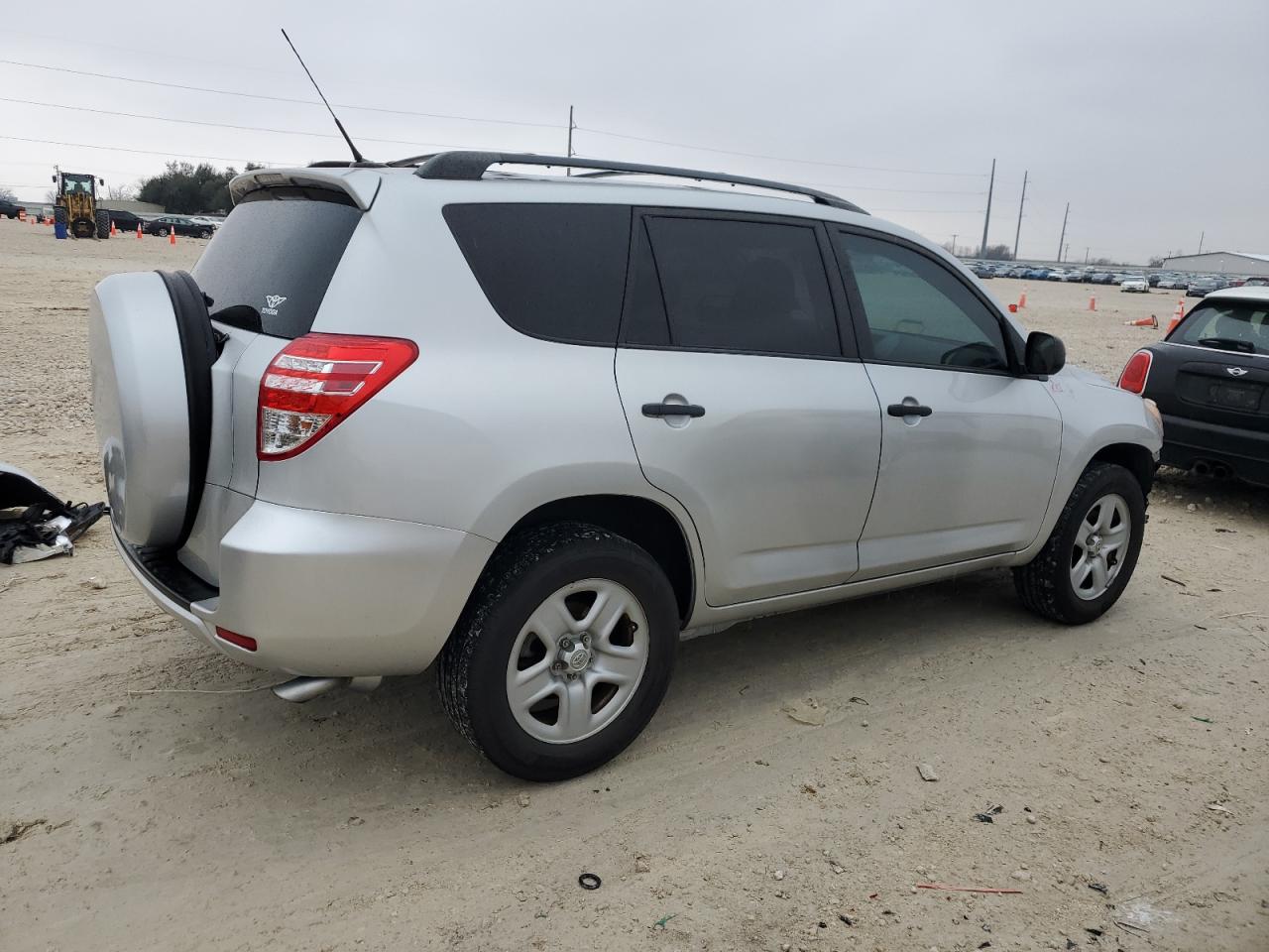 2012 Toyota RAV 4 - Image 3