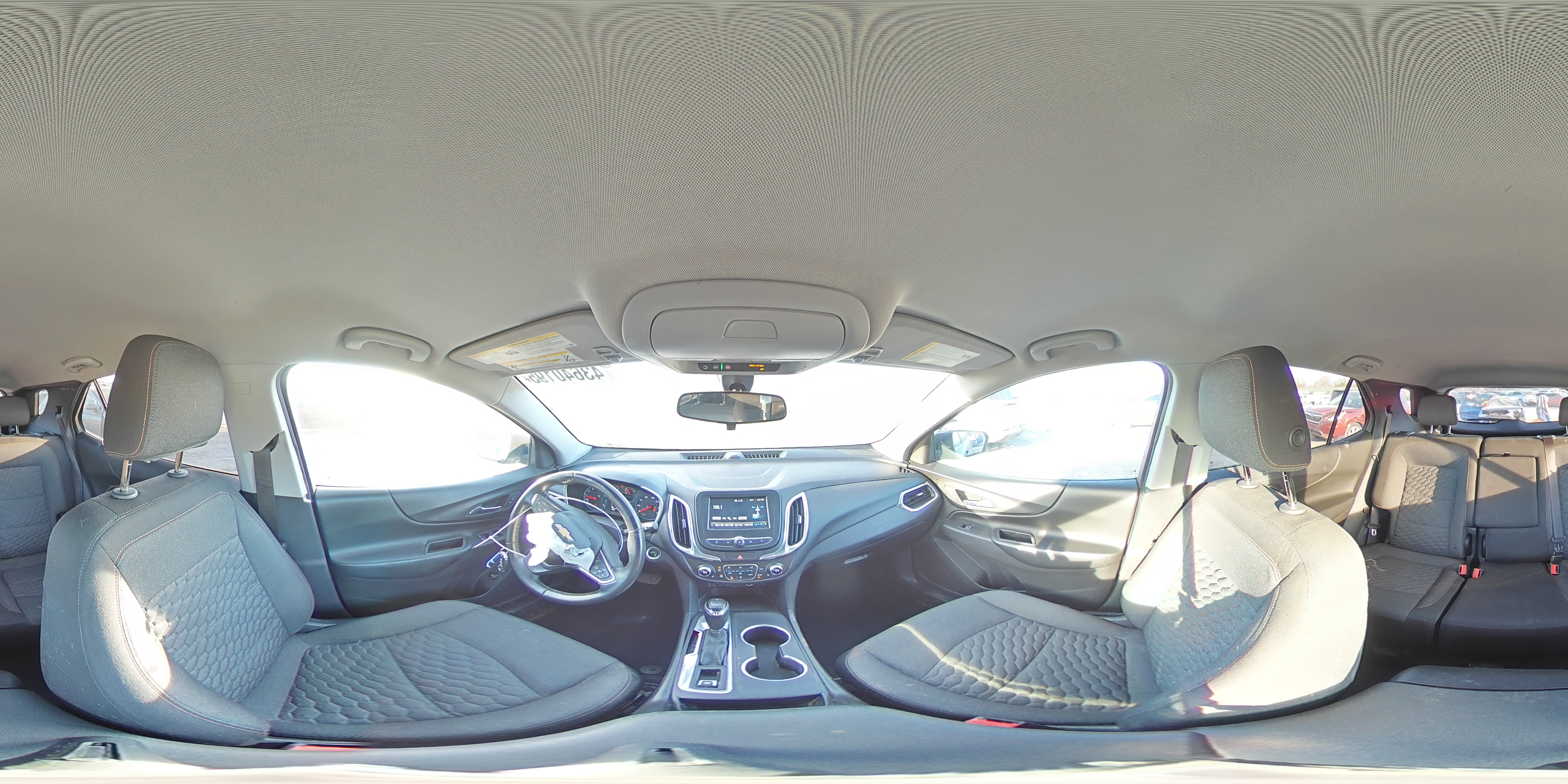 2018 Chevrolet Equinox - Image 12