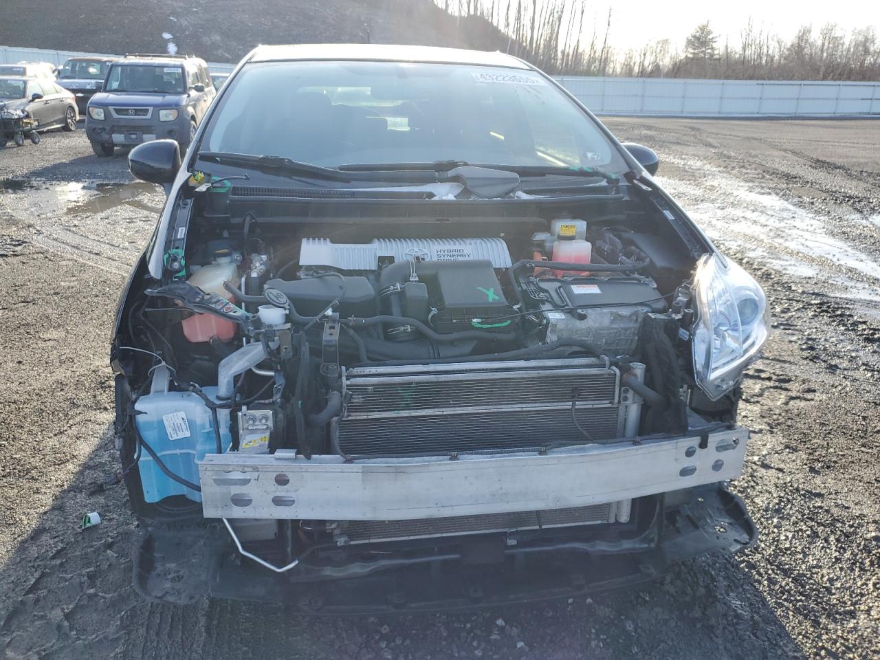 2013 Toyota Prius - Image 5