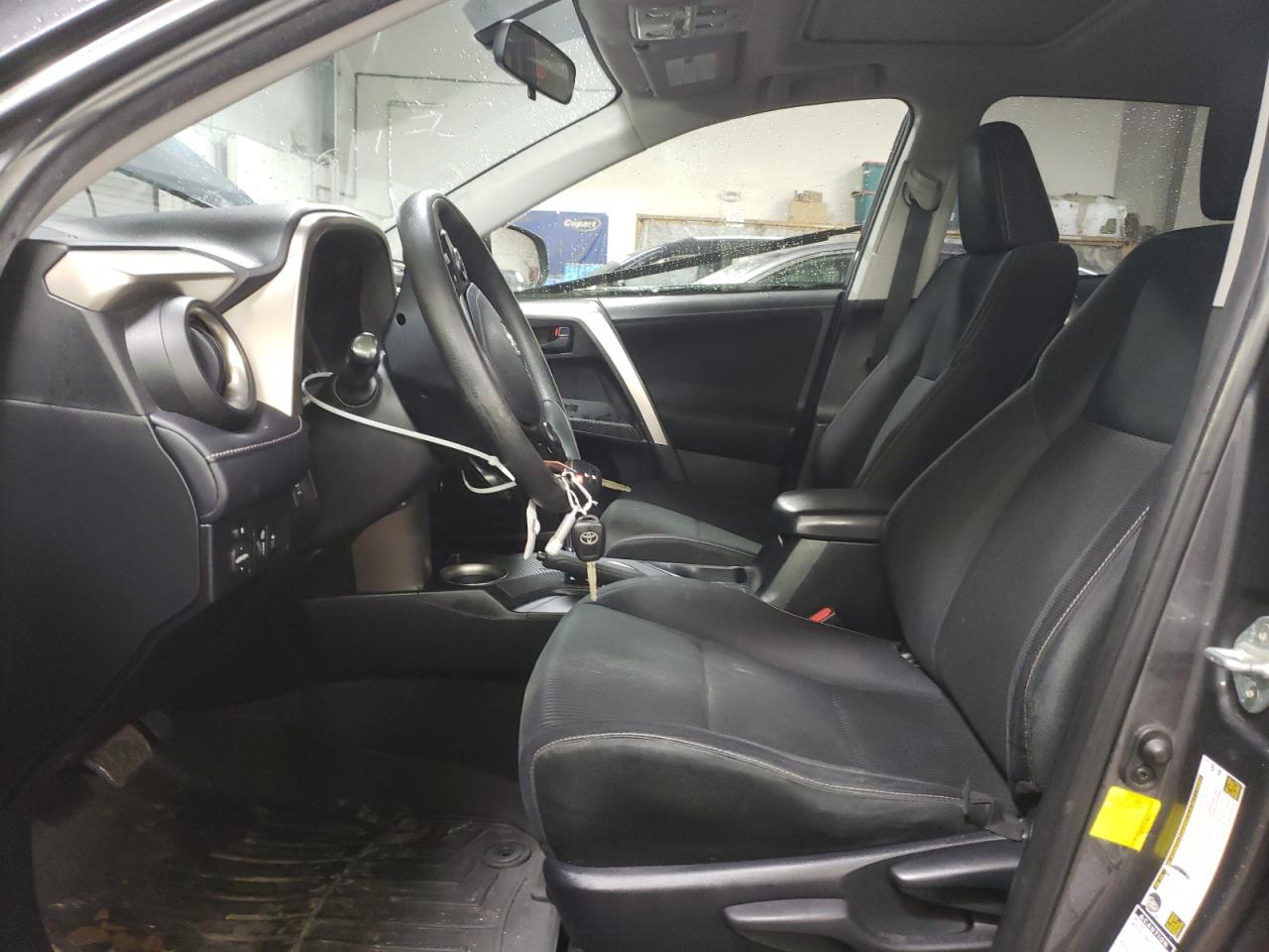 2013 Toyota RAV 4 - Image 7